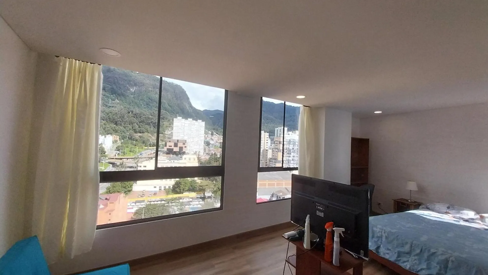 Spectacular View In Bogota Apartment